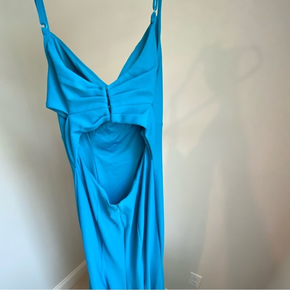 Blue Gown - Picture 9 of 9